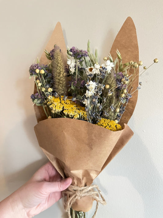 Dried flower bunny bouquet