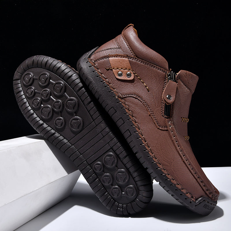2025 new men's handmade high quality leather outdoor slip-on work boots