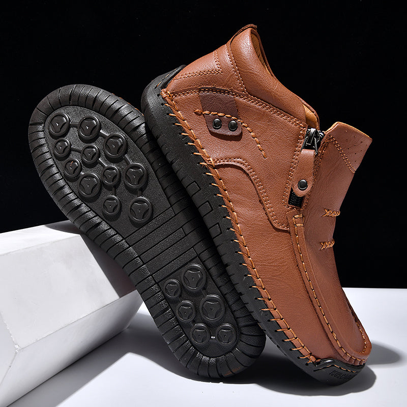 2025 new men's handmade high quality leather outdoor slip-on work boots