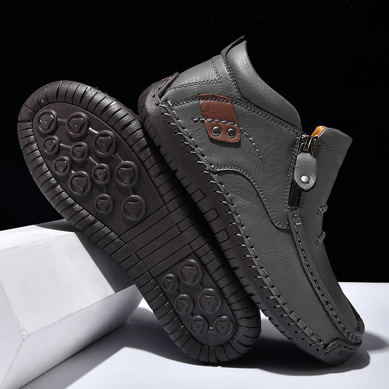 2025 new men's handmade high quality leather outdoor slip-on work boots