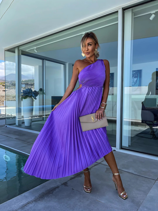Ella's Elegant Maxi Dress